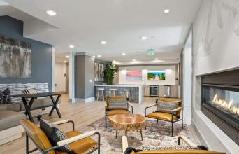 Flats on Front interior
